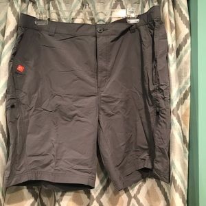 Brand New American Outdoorsman Mens Shorts Zipper Pockets Belt Loops Gray Sz XXL